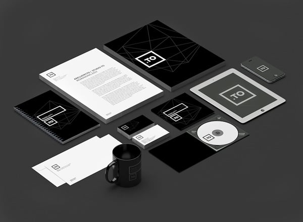 Kreujemy-studio-business-card-&-identity-design-4