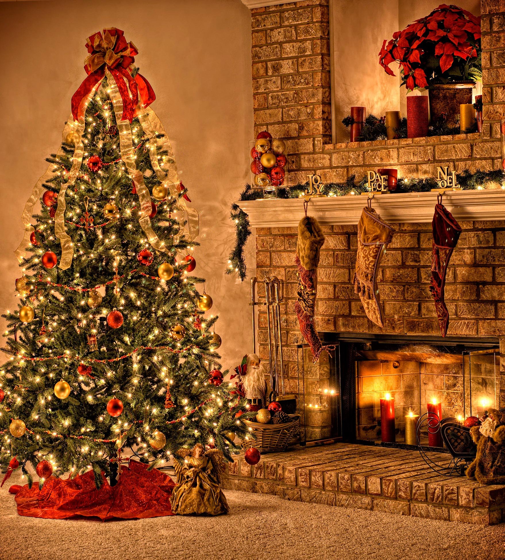 Cozy_Christmas_treeroomdecorations