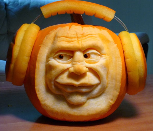 30 Best Cool Creative Scary Halloween Pumpkin Carving Designs carved-a-scary-clown-pumpkin-pumpkin-carving-pumpkin-carving