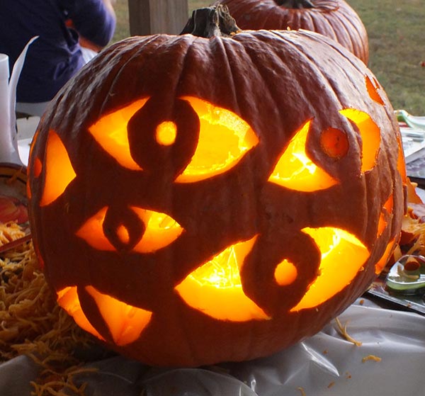 25 Cool Halloween Pumpkin Carving Ideas & Designs for 2016 – Designbolts