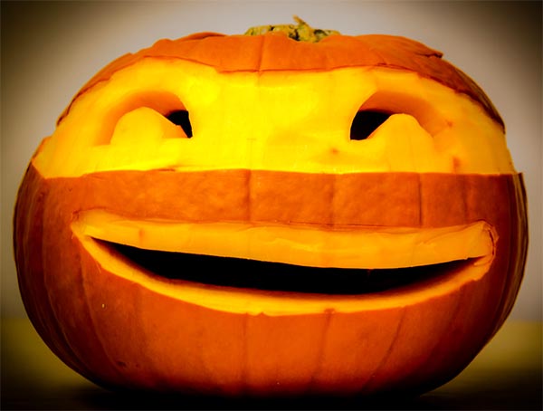 25 Cool Halloween Pumpkin Carving Ideas Designs For 2016 Designbolts 25-cool-halloween-pumpkin-carving-ideas-designs-for-2016-designbolts