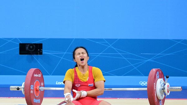 Panida-Khamsri-Weightlifting-HD-Wallpaper