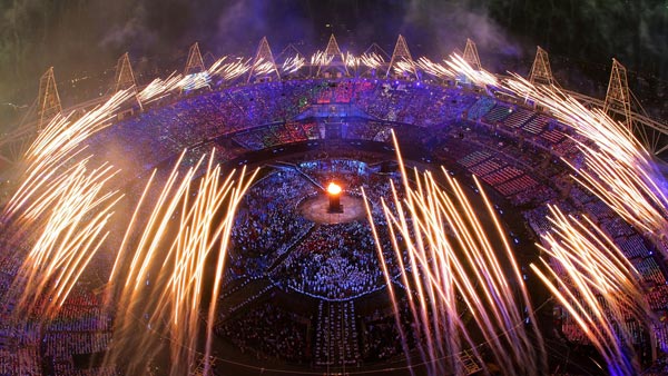 Stadium-Roof-Opening-Ceremony-London-Olympics-2012-Games-HD-wallpapers
