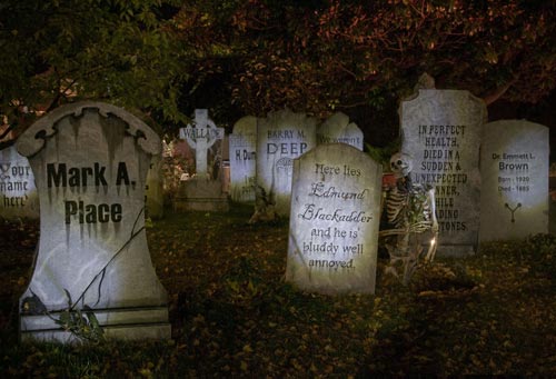 Scary-Halloween-2012-Graveyard-HD-Wallpaper