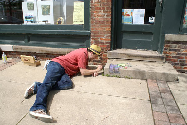 Amazing-Street-art-of-David-Zinn-Sluggo (78)