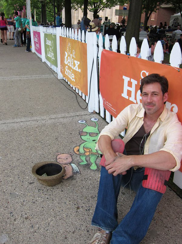 Amazing-Street-art-of-David-Zinn-Sluggo (77)