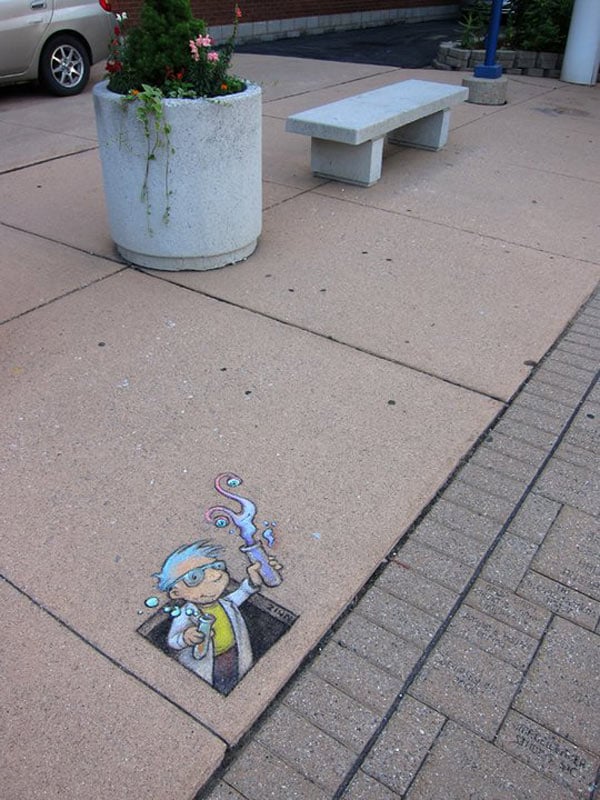 Amazing-Street-art-of-David-Zinn-Sluggo (57)