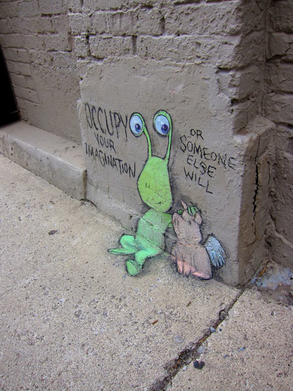 Amazing-Street-art-of-David-Zinn-Sluggo (32)