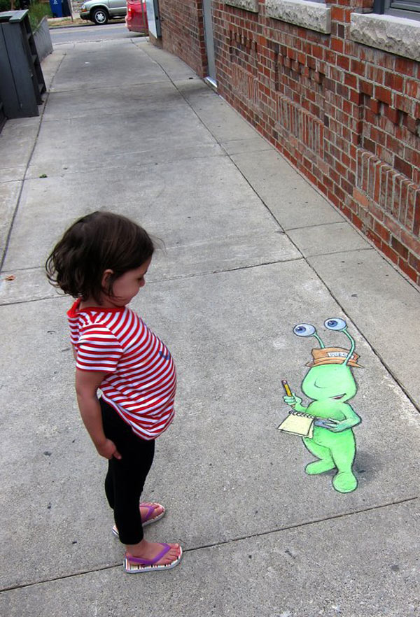 Amazing-Street-art-of-David-Zinn-Sluggo (12)