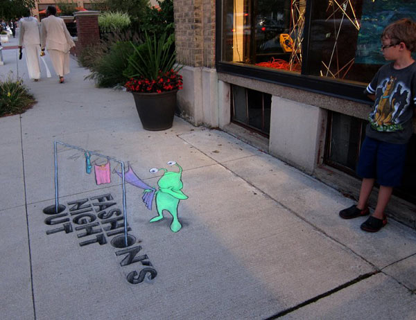 Amazing-Street-art-of-David-Zinn-Sluggo (9)