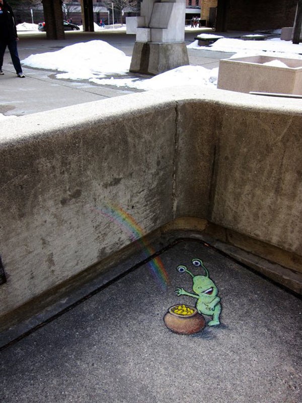 Amazing-Street-art-of-David-Zinn-Sluggo (71)