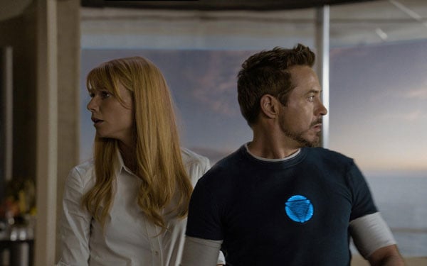 Tony-Stark-Iron-Man-3-&-pepper-potts-wallpaper-hd