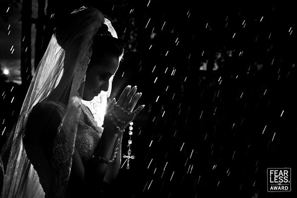 30-Beautiful-Award-Winning-Wedding-Photography-Ideas-to-Get-Inspired-(3)