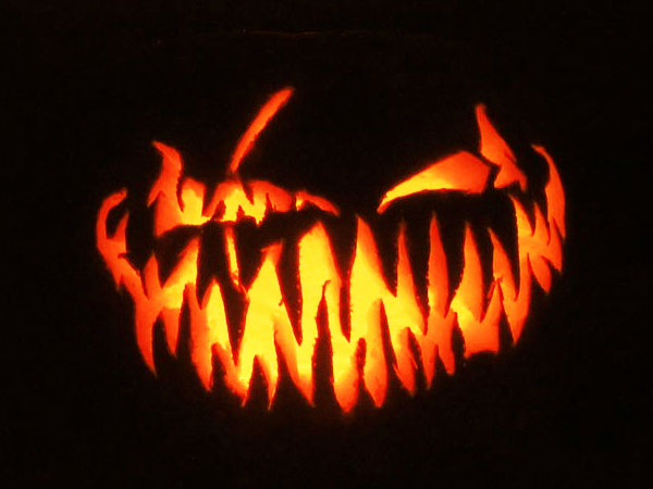 Evil-Pumpkin-Carving-2015