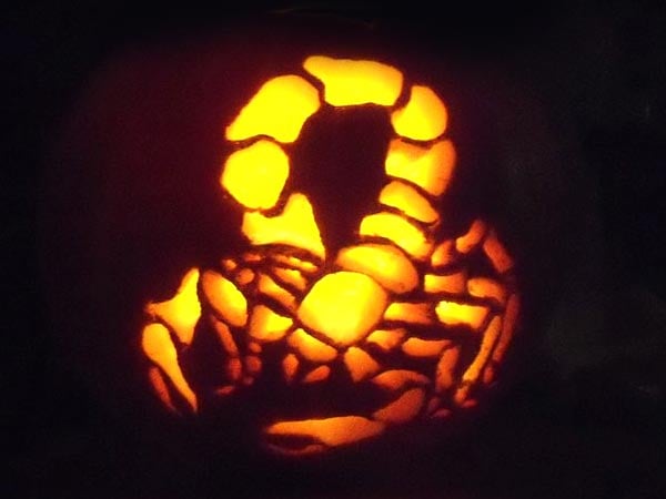 Scorpio-Pumpkin-Carving-Design