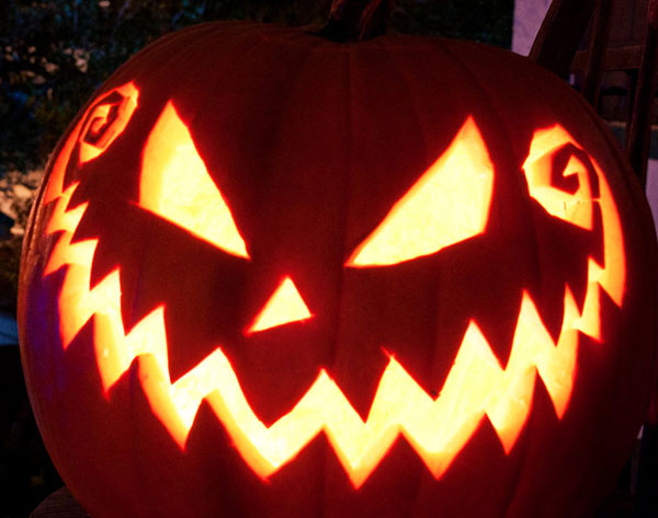 60+ Cool & Scary Halloween Pumpkin Carving Designs & Ideas For 2015