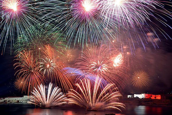 Happy-new-Year-2016-Fireworks