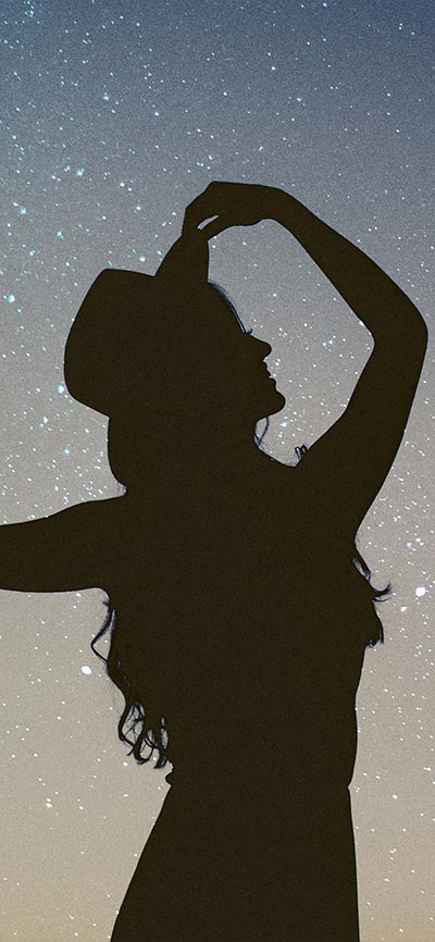 Girl-Dancine_silhouette_iPhone-Xs-Wallpaper