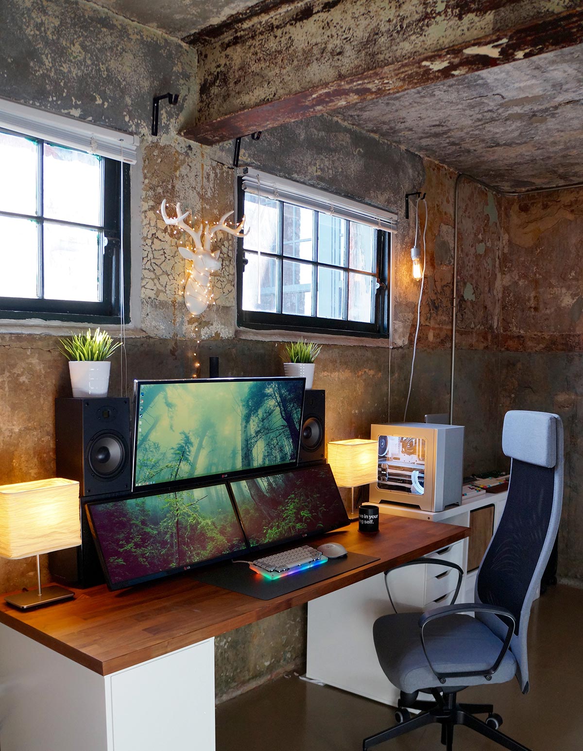 Shop The Perfect Workspace for Designers & Gamers Dream Studio Setup