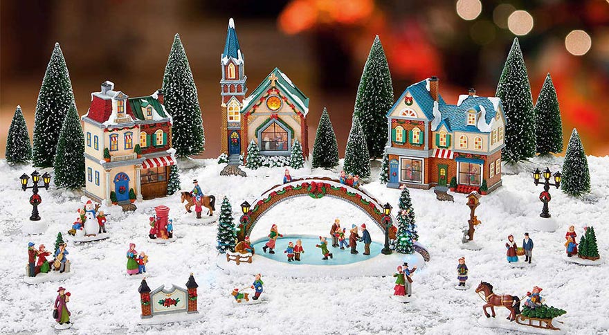 30 Best Indoor / Outdoor Christmas Decorations & Ornaments 2019 You