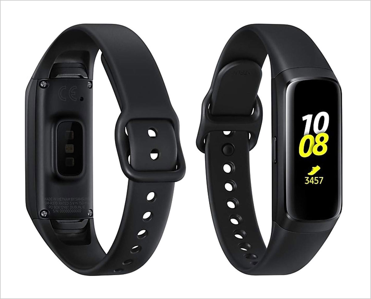 difference between fitness band and smartwatch