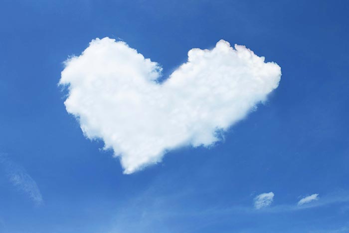 Heart-Cloud-Wallpaper-HD