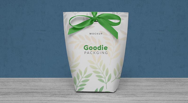 Download Free Candy / Goodie Bag Packaging Mockup PSD | Designbolts