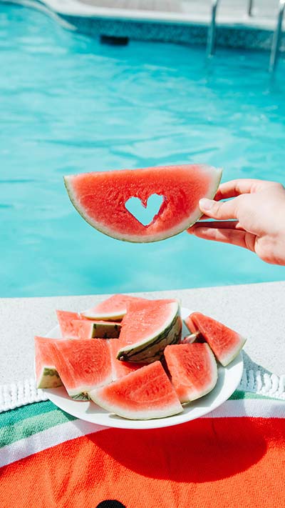 Summer-Watermellon-Heart-High-Quality-4K-Vivo-OPPO-Huawei-Mobile-Wallpaper-2020