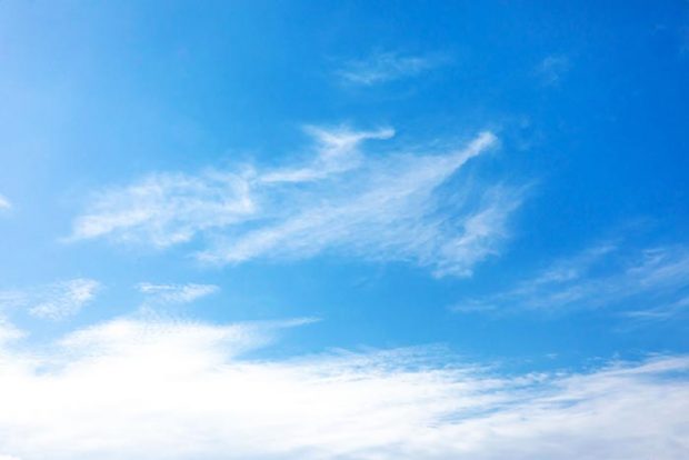 25 Beautiful Free High Resolution Blue Sky Wallpapers & Backgrounds