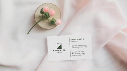 Free-Business-Card-Design-Template-&-Mockup-PSD-2