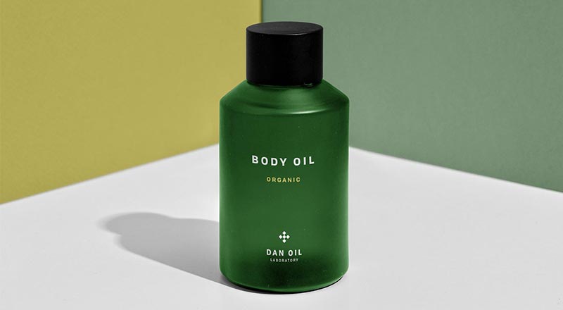 Free Body Oil Bottle Mockup PSD | Designbolts
