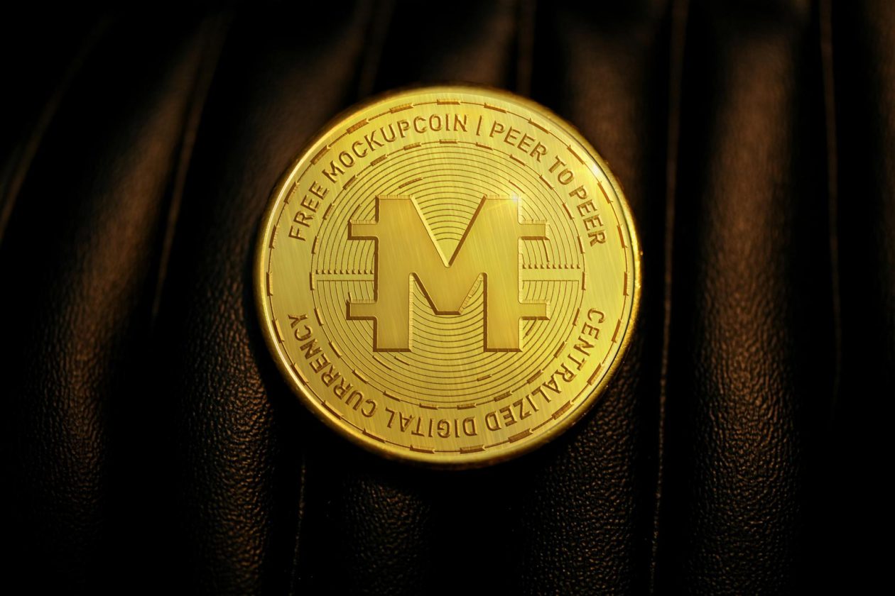 Free Crypto Currency Coin Mockup PSD | Designbolts