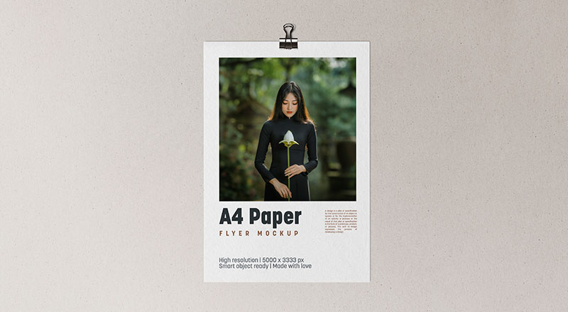 8968+ Flier Mockup Psd