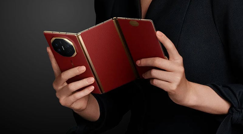 HUAWEI Mate XT | World's First Triple-Fold Phone - Designbolts